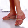 Bequeme Sommer-Sandalen mit Keilabsatz und Fischmund-Design