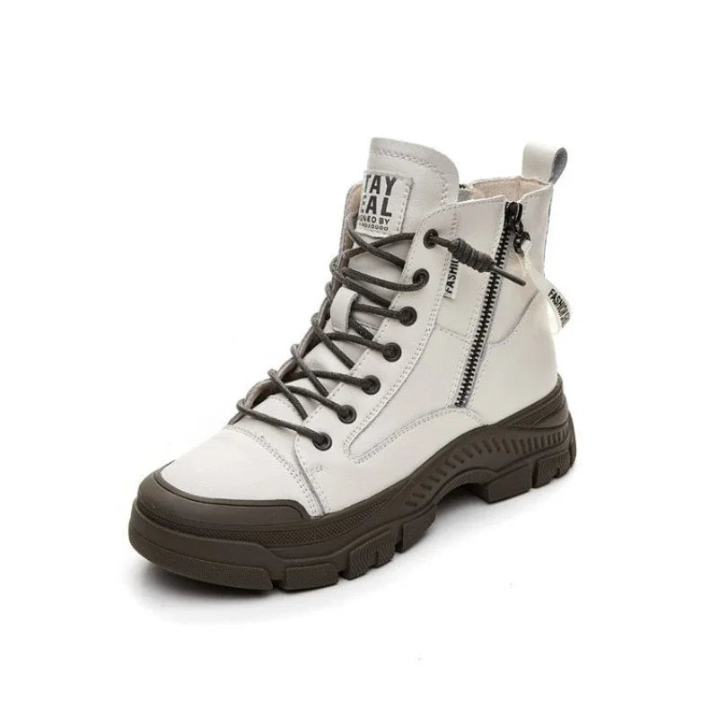 Elegante hohe Sneaker-Stiefel mit Reissverschluss