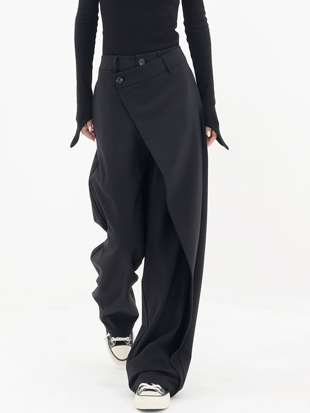 ASYMMETRISCHE BAGGY-HOSE