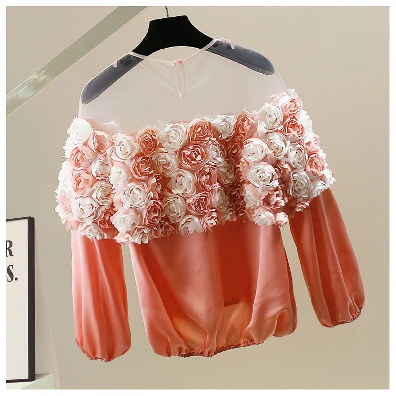 Bluse mit 3D-Blumenrosen