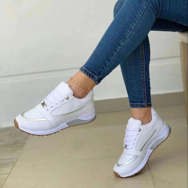 Stylische Sneaker