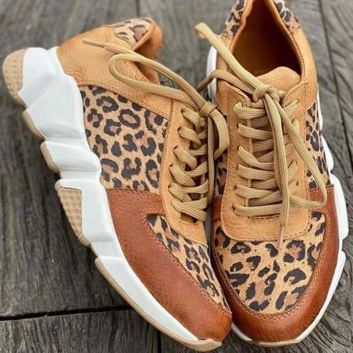 Leoparden-Keilschuhe