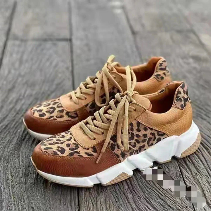 Leoparden-Keilschuhe