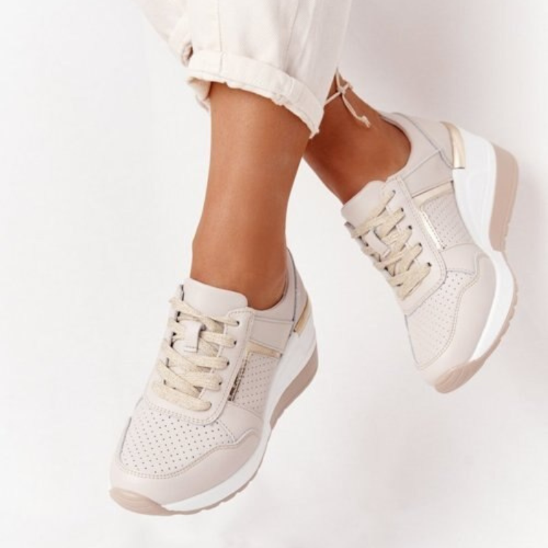 Damen - Turnschuhe - Bequemes Design - Sportliche Sneakers für Aktive Lebensstile