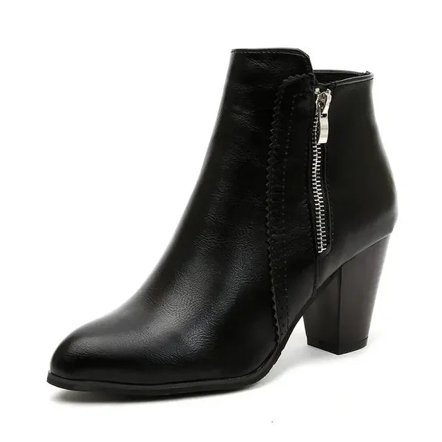 Elegante Stiefelette mit Absatz