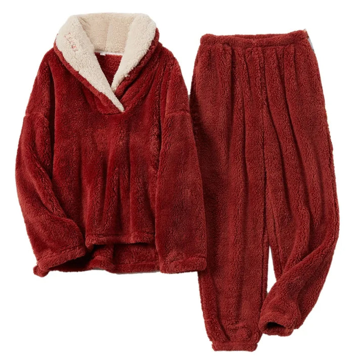 Fluffy Night - Damen-Fleece-Pyjama | Senken Sie Ihre Energierechnung!