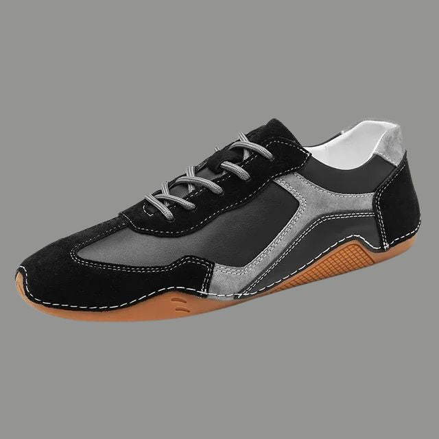 Atmungsaktive Turnschuhe aus echtem Leder mit Golfsohlen-Design