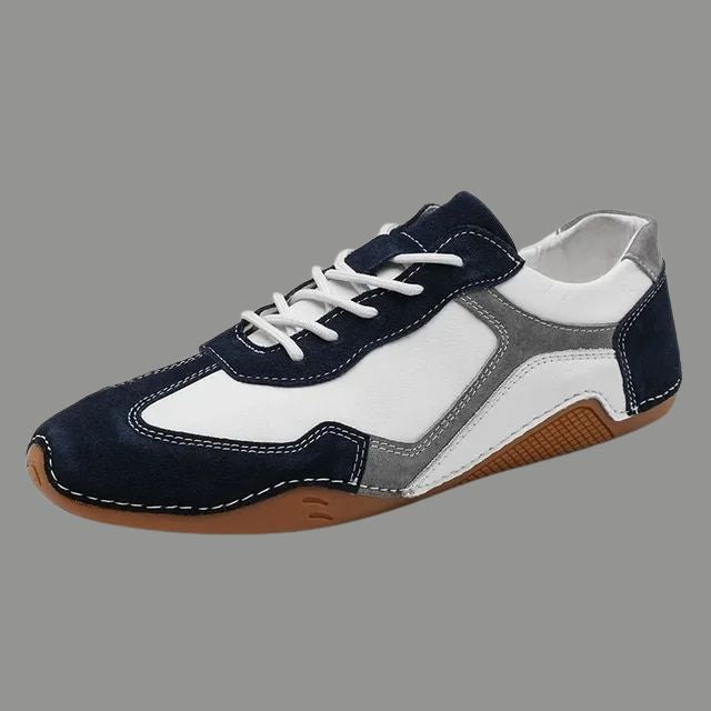 Atmungsaktive Turnschuhe aus echtem Leder mit Golfsohlen-Design