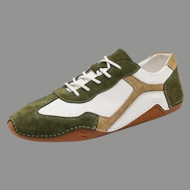 Atmungsaktive Turnschuhe aus echtem Leder mit Golfsohlen-Design